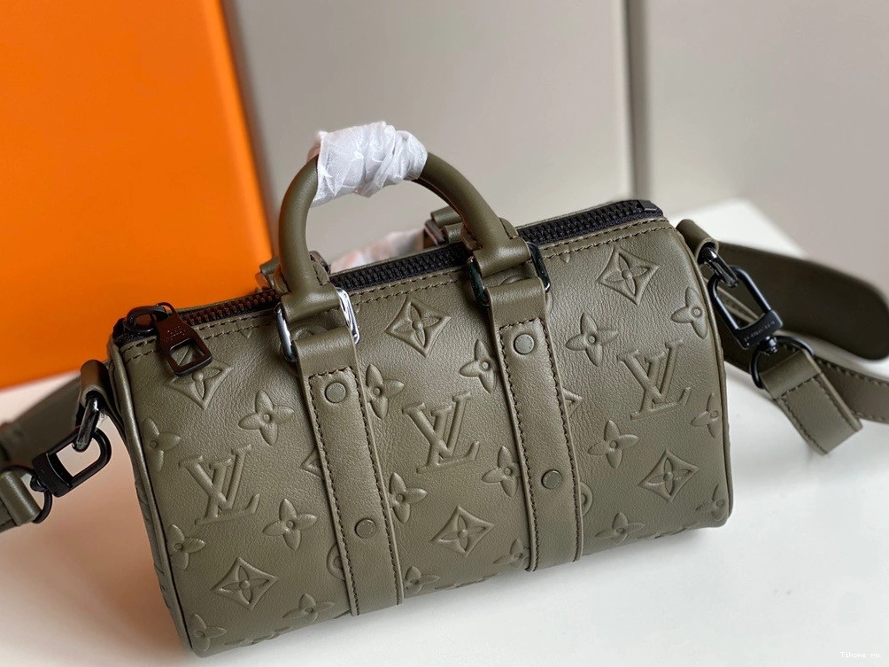 Affordable VUITTON LOUIS XS KEEPALL 0822